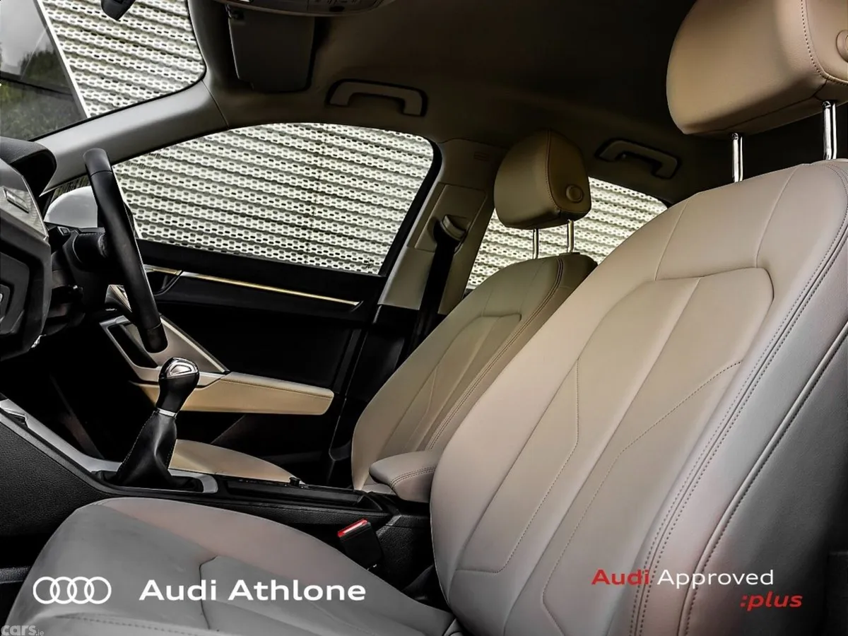 Audi Q3 MPV, Diesel, 2022, Blue