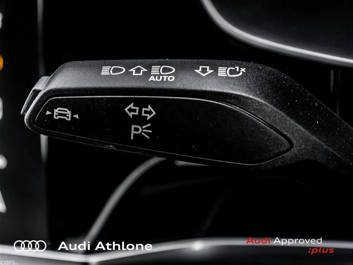 Audi Q3 MPV, Diesel, 2022, Blue