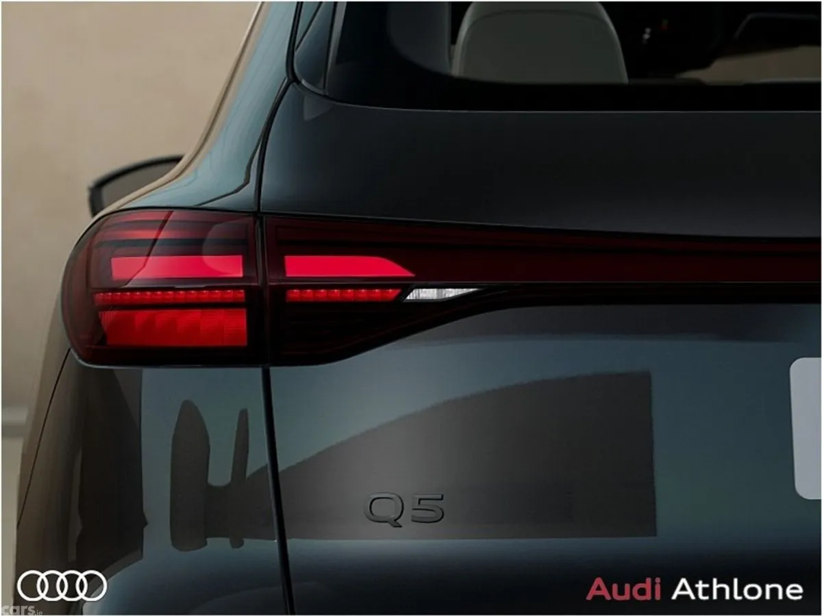 Audi Q5 SUV, Diesel Hybrid, 2027, Black
