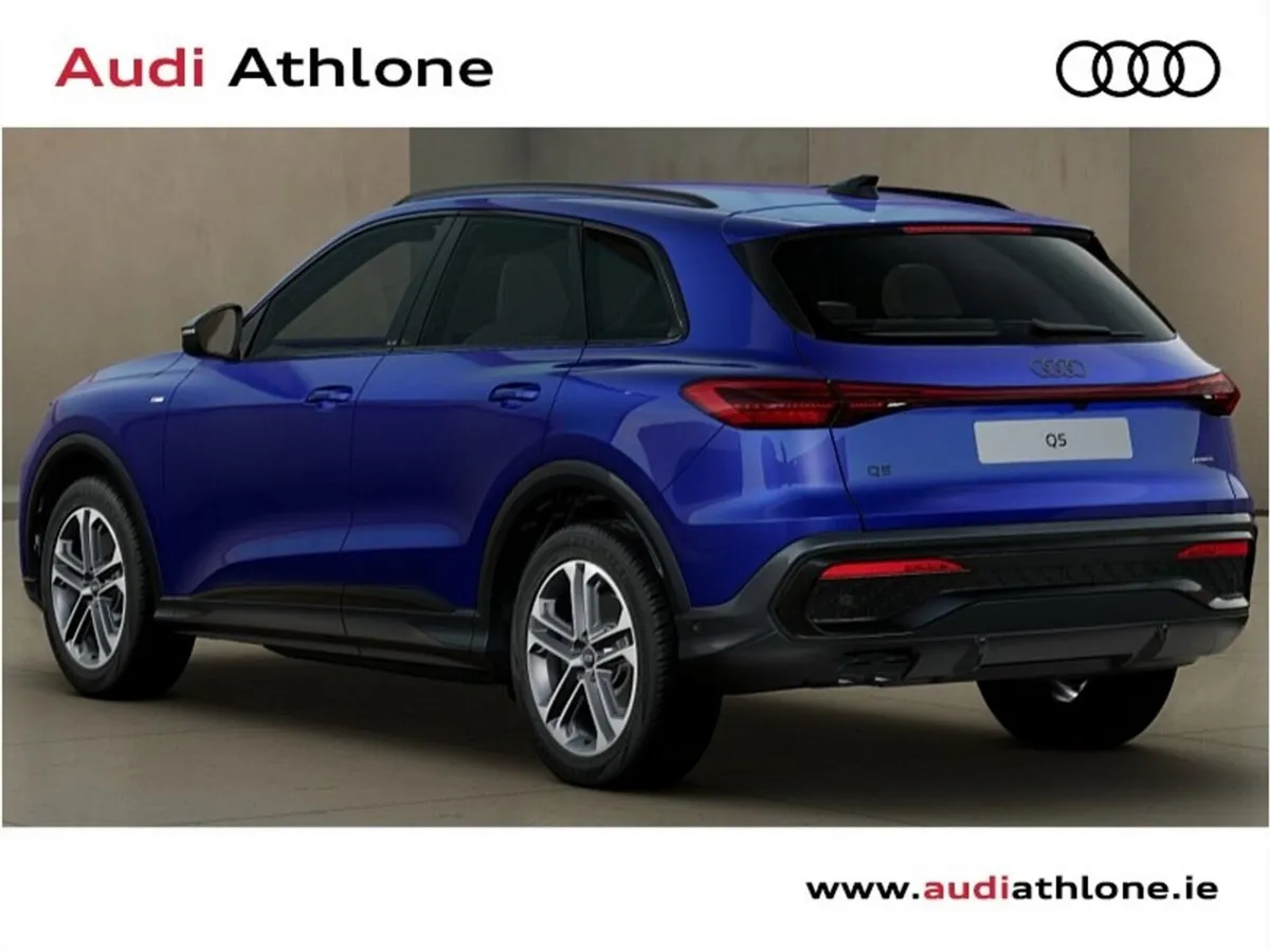 Audi Q5 SUV, Diesel Hybrid, 2027, Blue