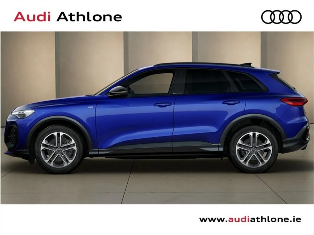 Audi Q5 SUV, Diesel Hybrid, 2027, Blue