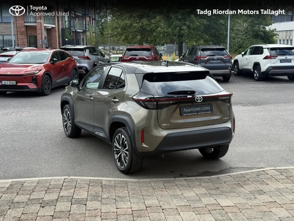 Toyota Yaris Cross Hatchback, Petrol Hybrid, 2024, Bronze