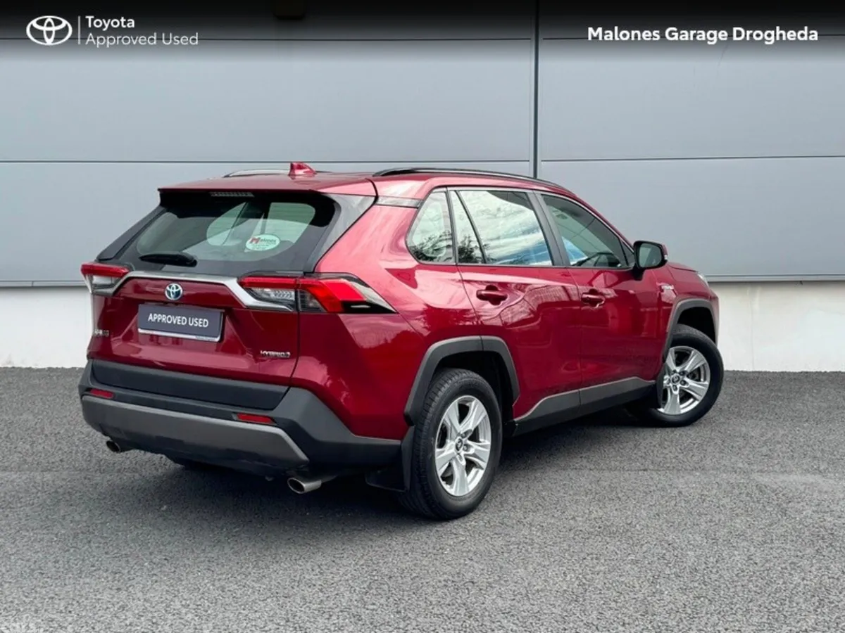Toyota RAV4 SUV, Petrol Hybrid, 2023, Red