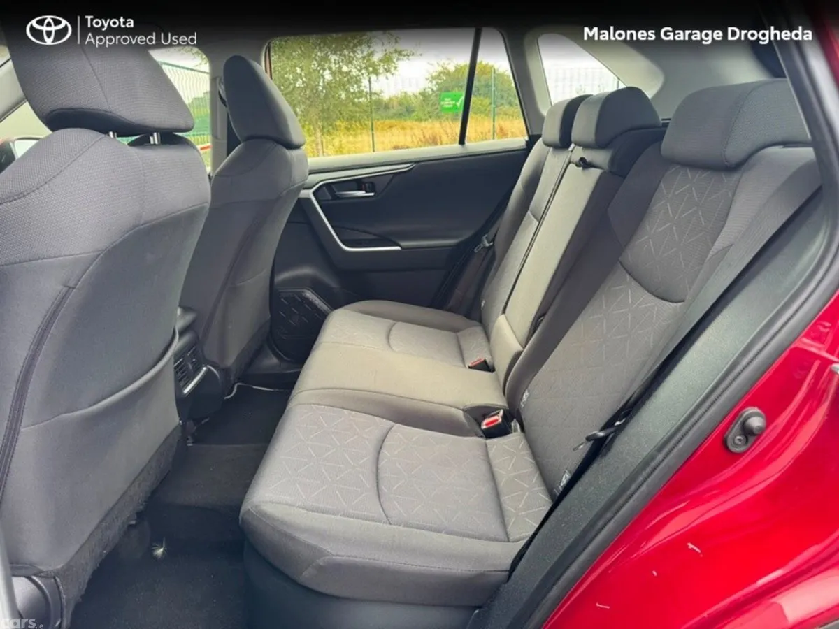 Toyota RAV4 SUV, Petrol Hybrid, 2023, Red