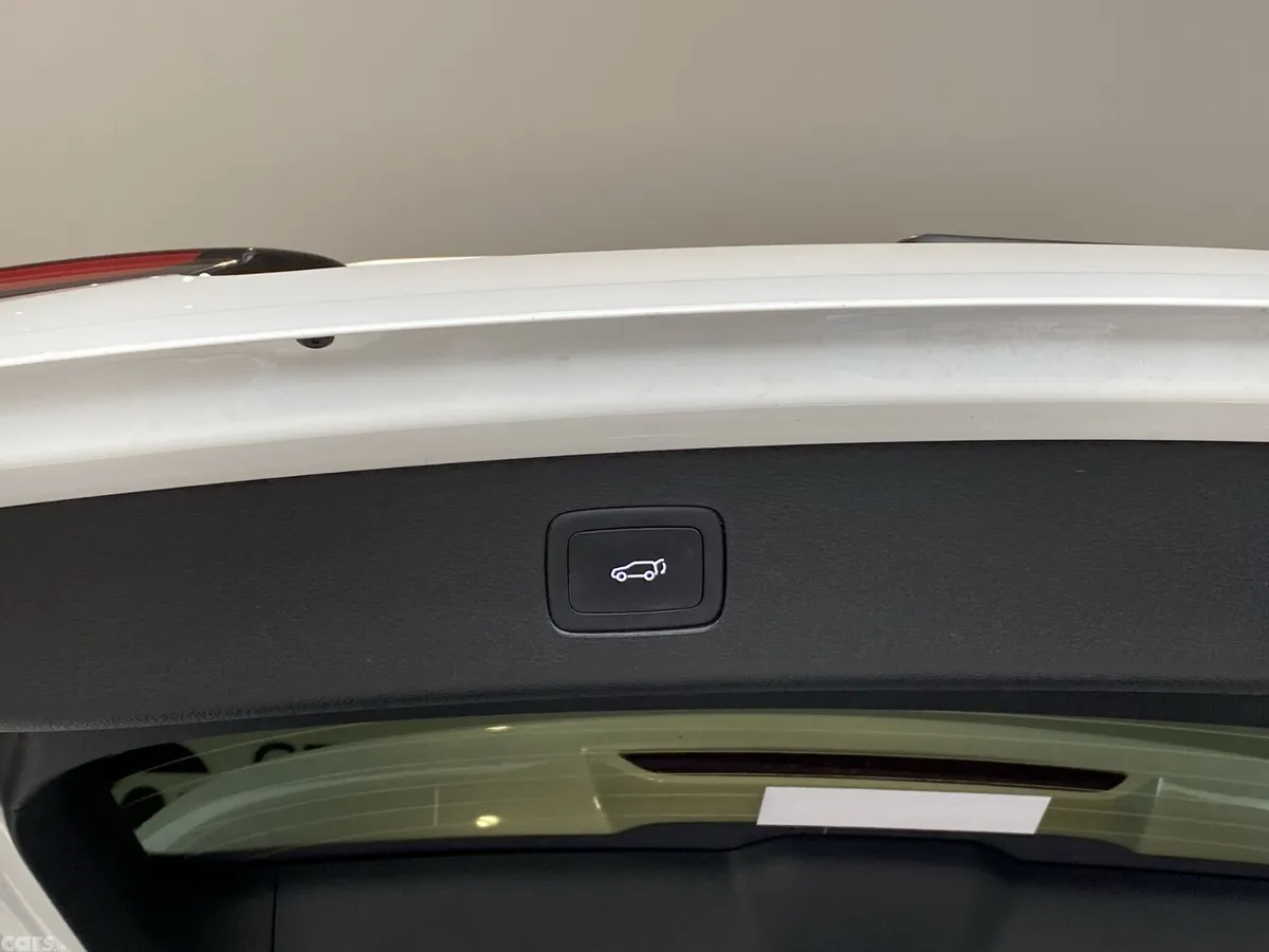 MG HS SUV, Petrol Hybrid, 2024, White