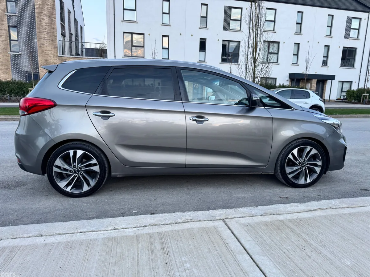Kia Carens MPV, Diesel, 2018, Grey