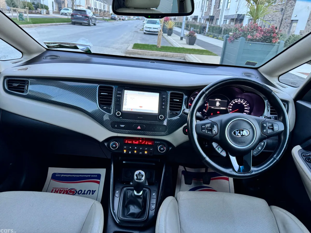 Kia Carens MPV, Diesel, 2018, Grey