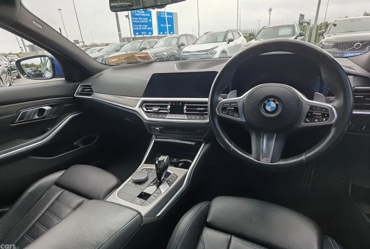 BMW 3-Series Saloon, Petrol Plug-in Hybrid, 2019, Blue