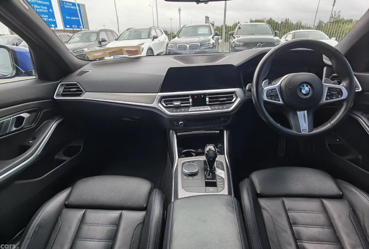 BMW 3-Series Saloon, Petrol Plug-in Hybrid, 2019, Blue