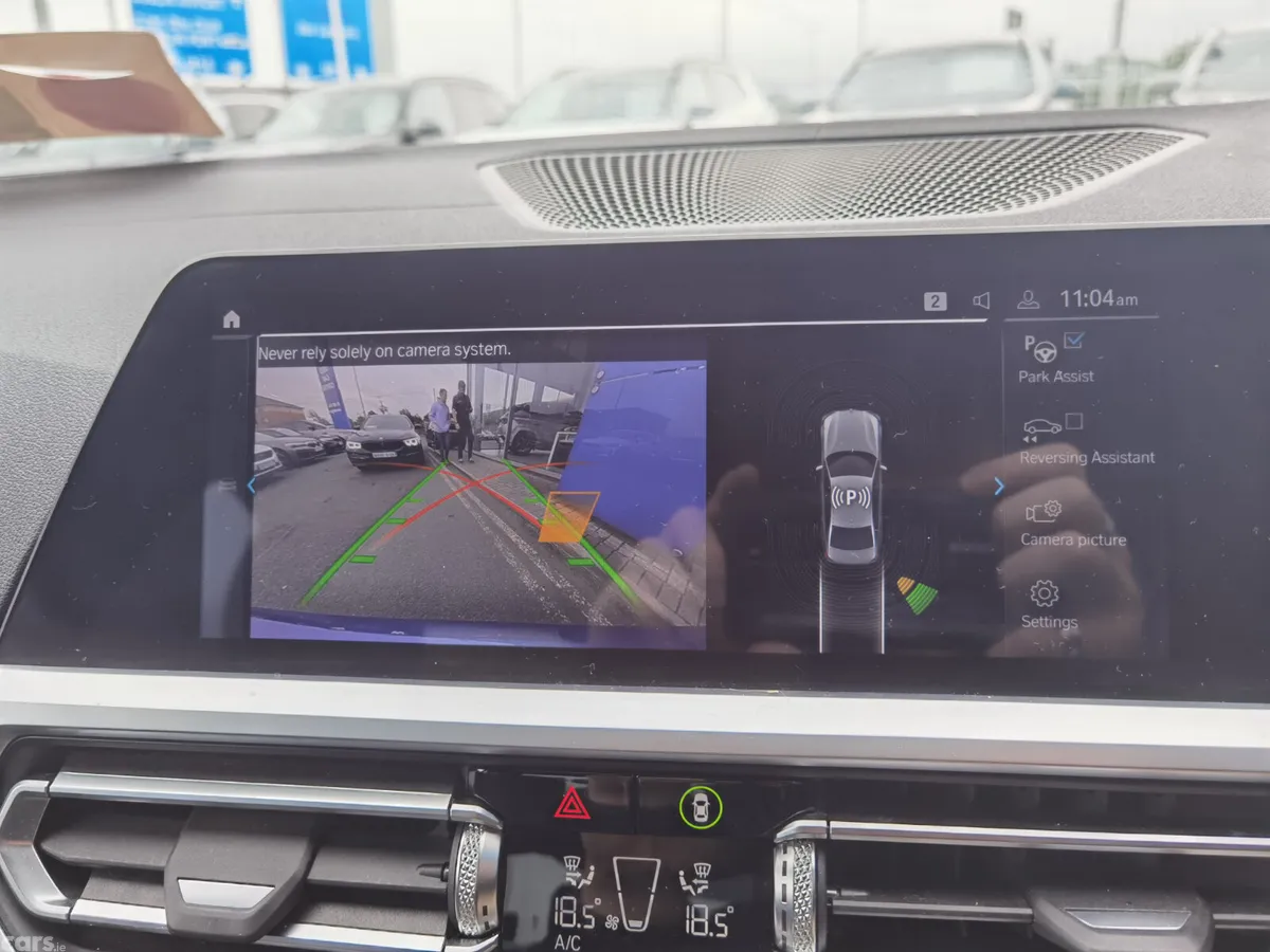 BMW 3-Series Saloon, Petrol Plug-in Hybrid, 2019, Blue