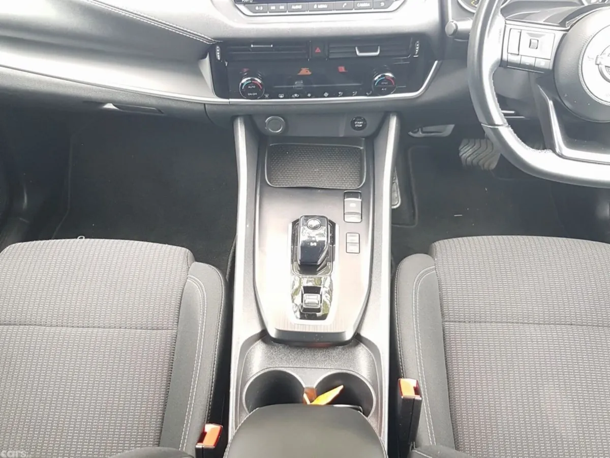 Nissan Qashqai MPV, Petrol, 2023, Black