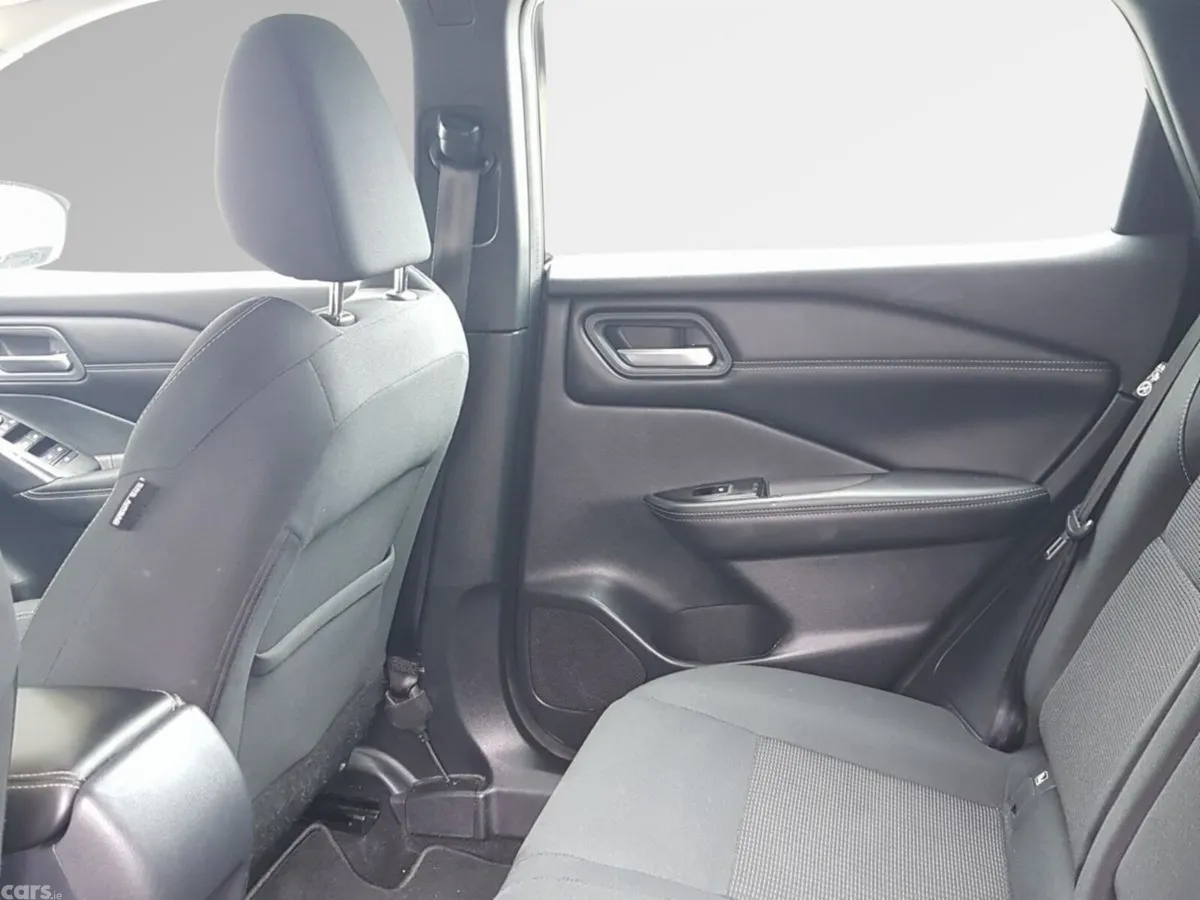 Nissan Qashqai MPV, Petrol, 2023, Black