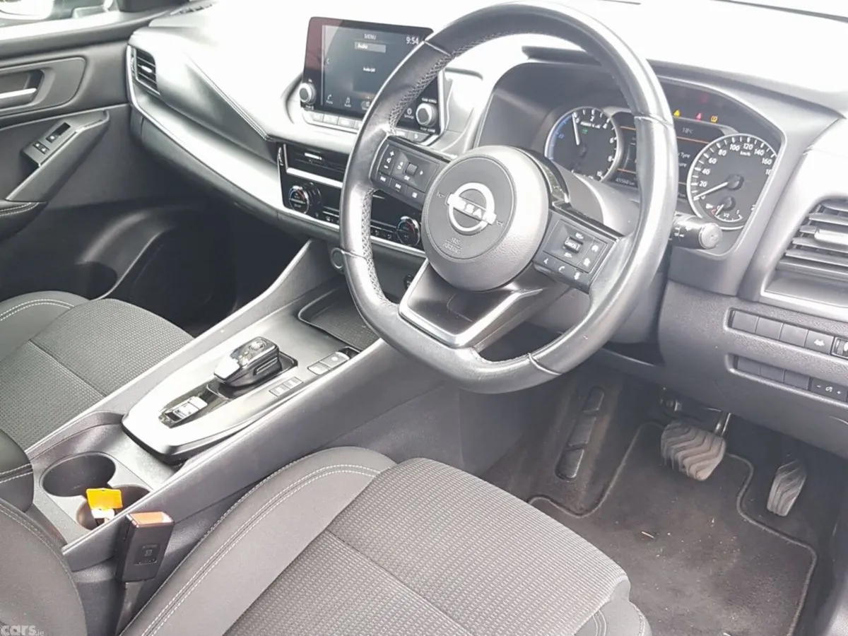 Nissan Qashqai MPV, Petrol, 2023, Black
