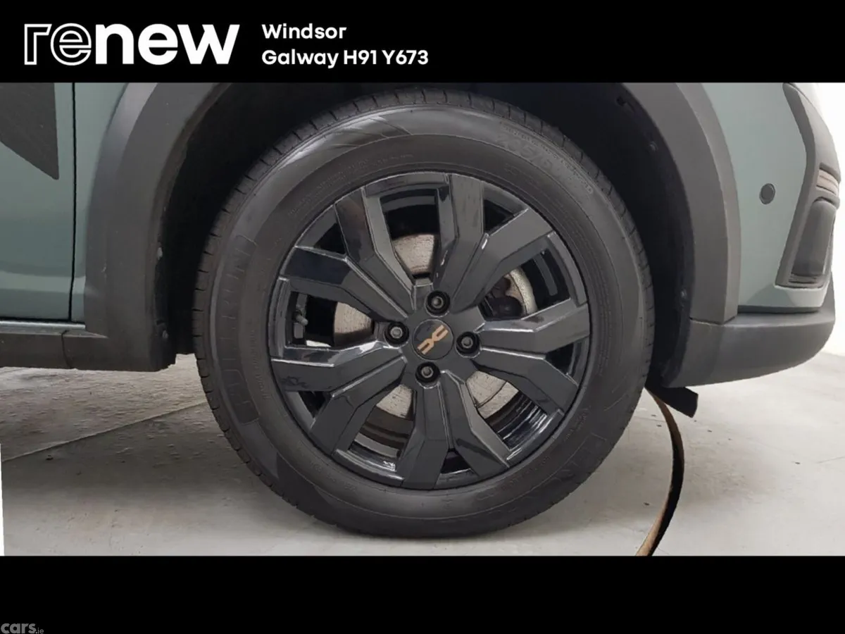 Dacia Jogger MPV, Petrol, 2024, Green