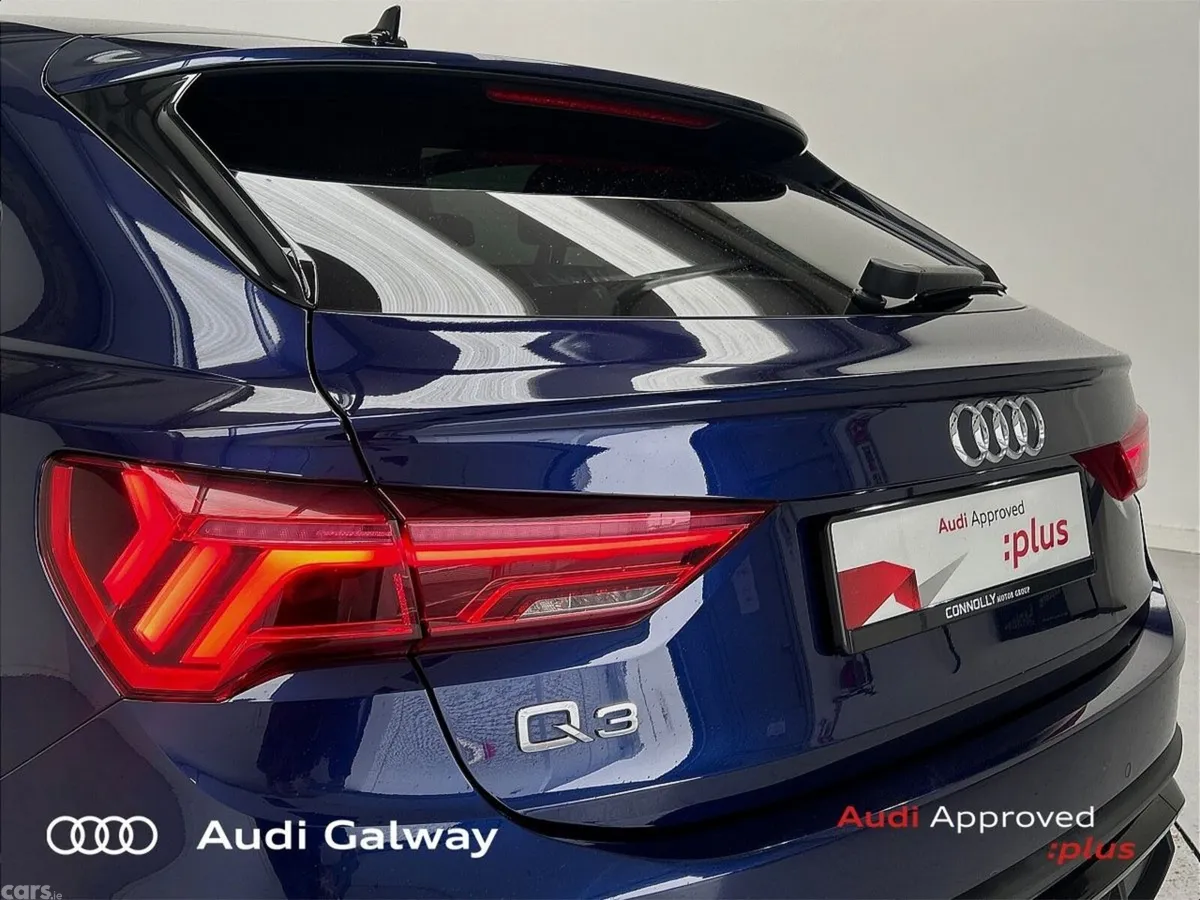 Audi Q3 SUV, Diesel, 2022, Blue