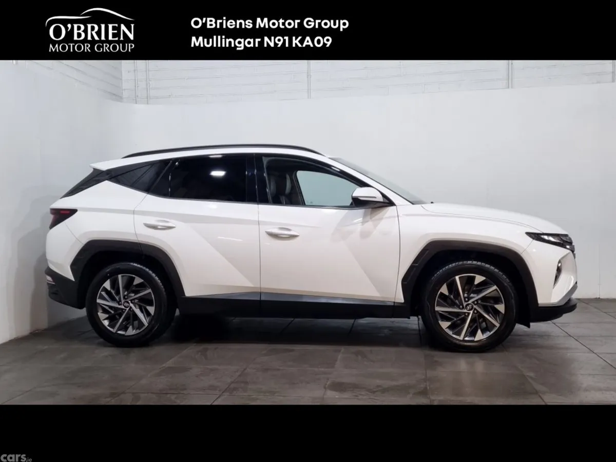 Hyundai Tucson SUV, Diesel, 2023, White