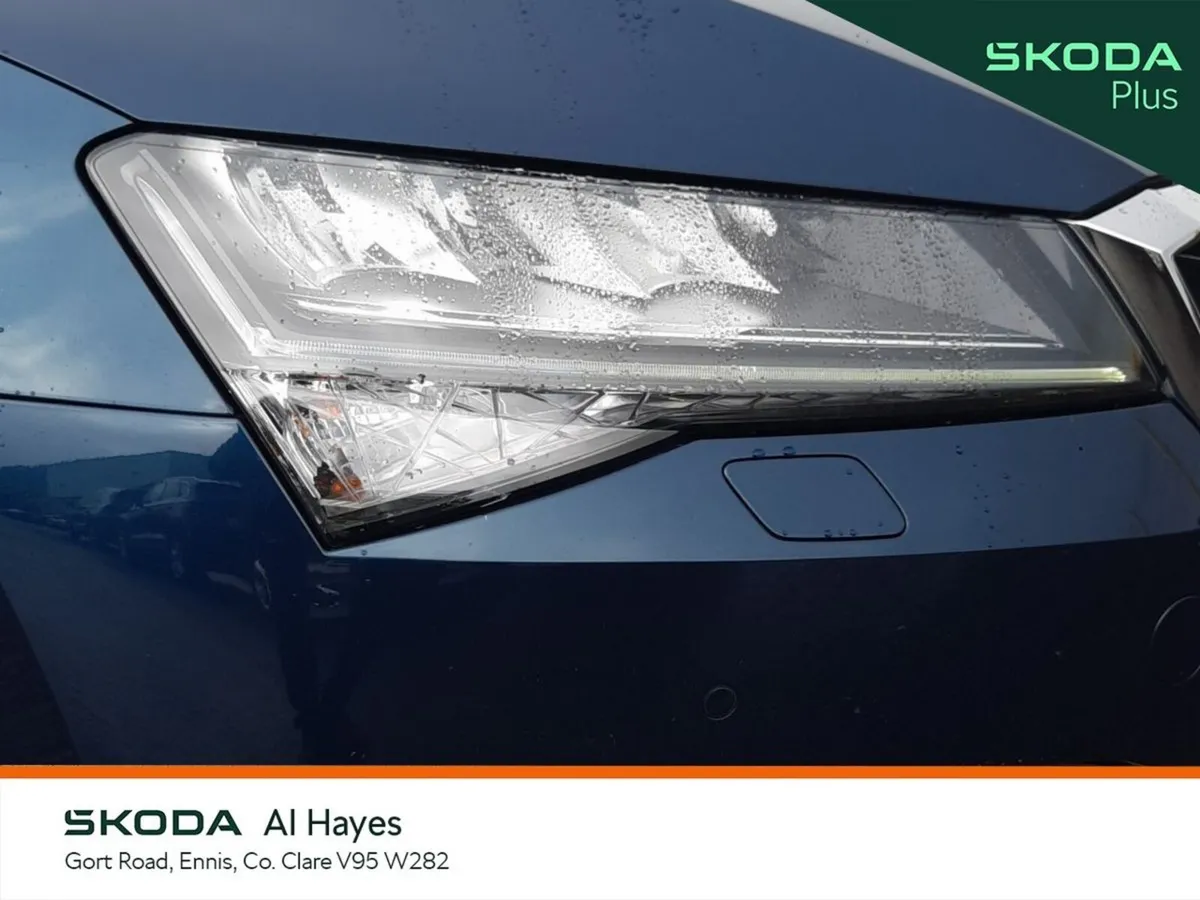Skoda Superb Saloon, Diesel, 2023, Blue