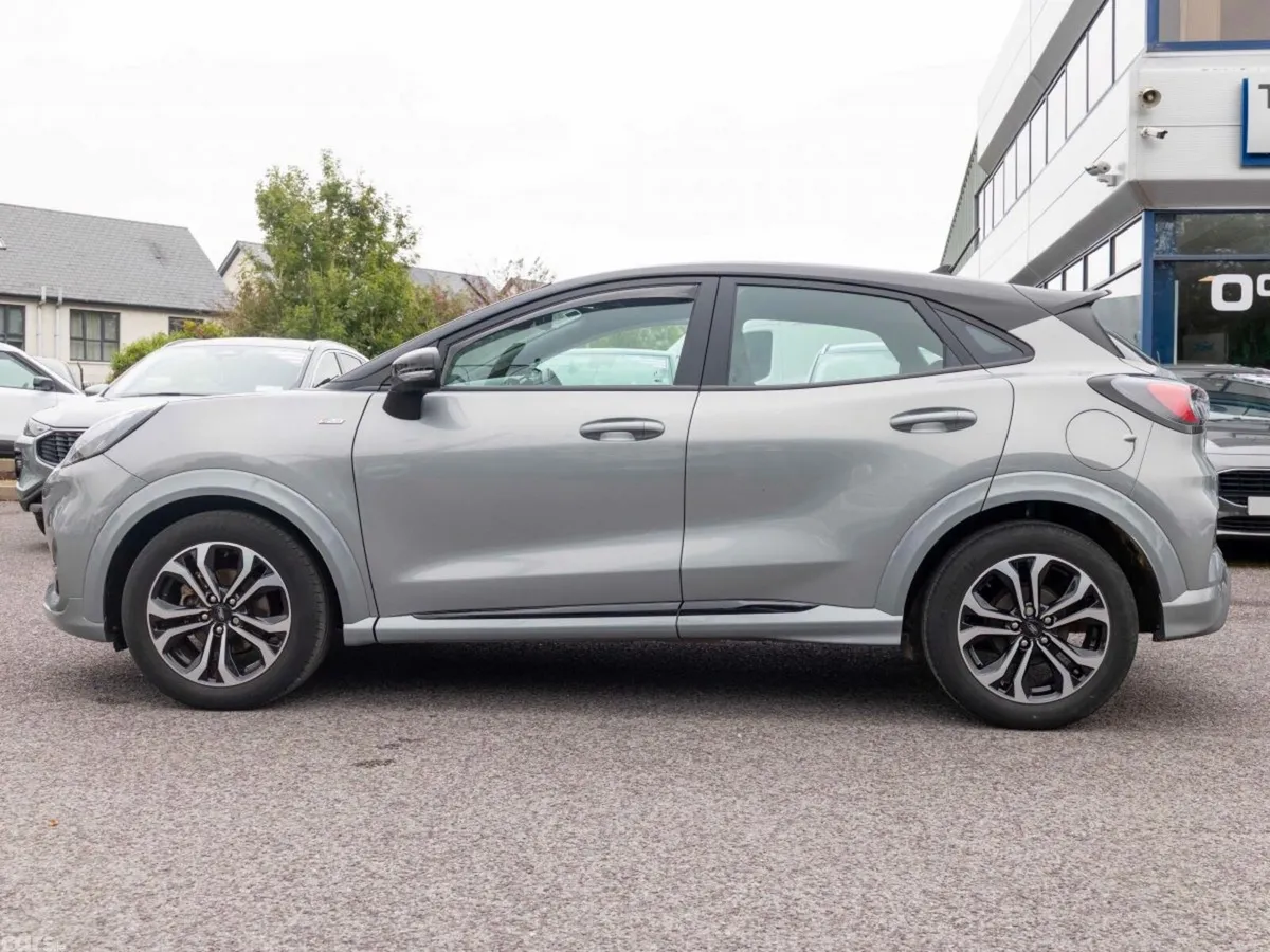 Ford Puma MPV, Petrol Hybrid, 2023, Grey
