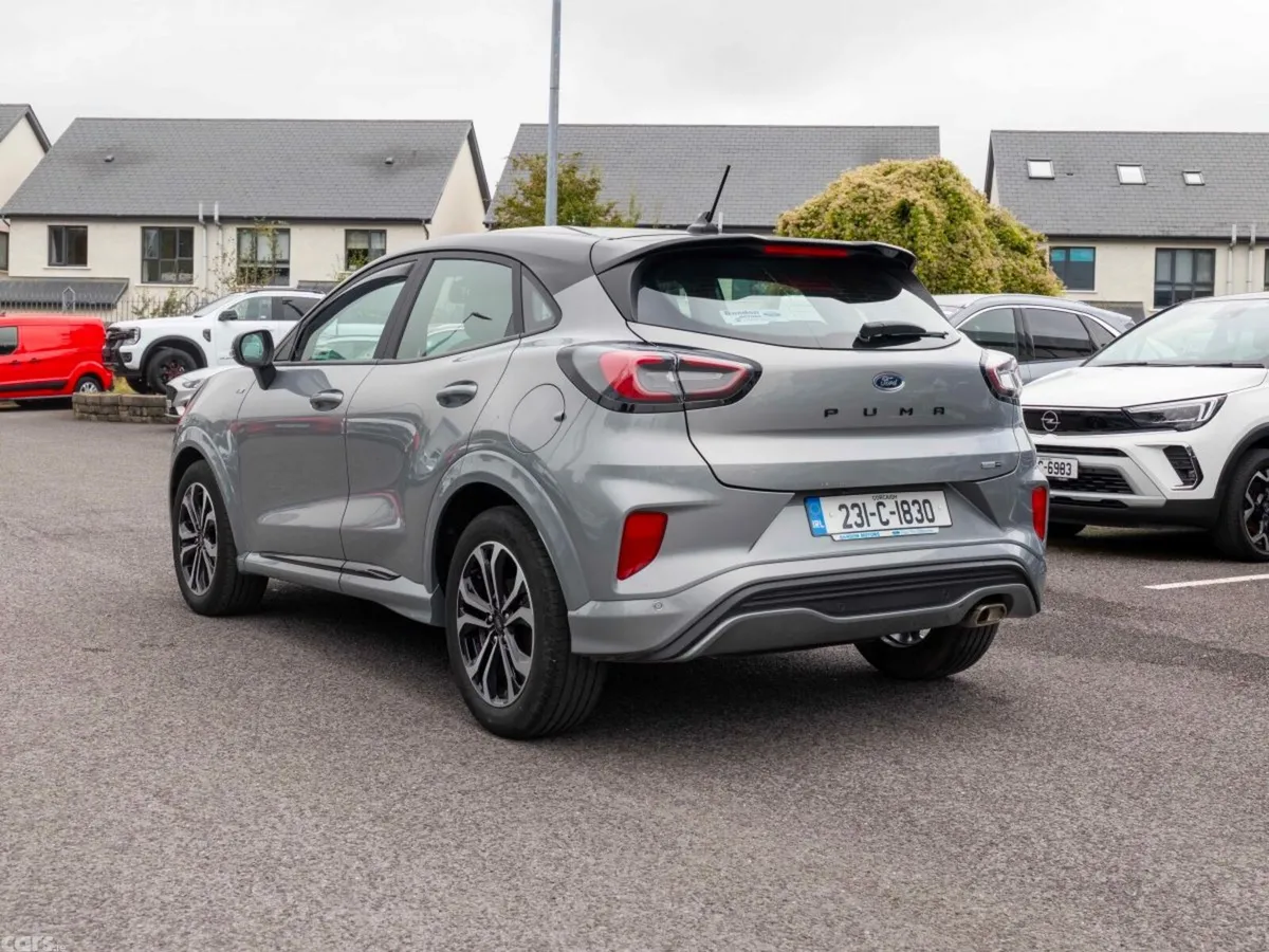 Ford Puma MPV, Petrol Hybrid, 2023, Grey