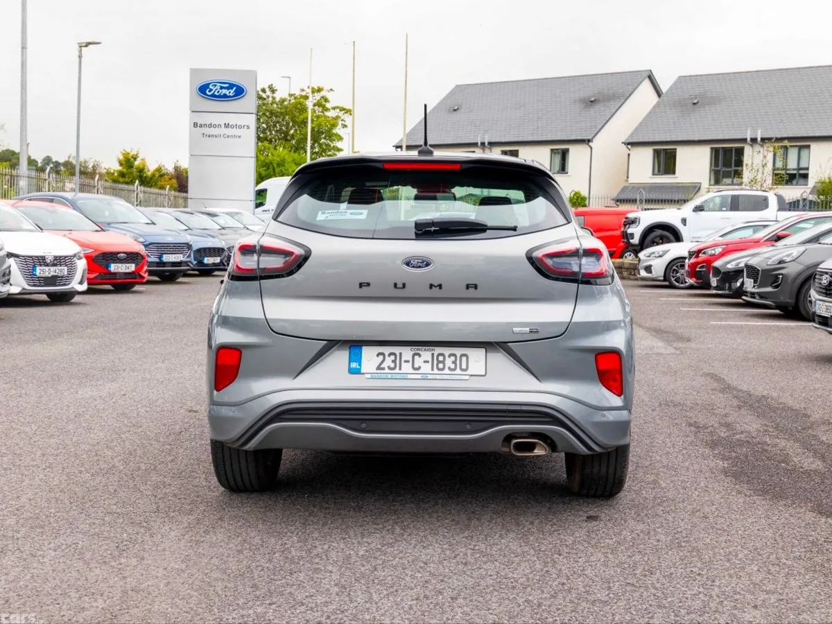 Ford Puma MPV, Petrol Hybrid, 2023, Grey