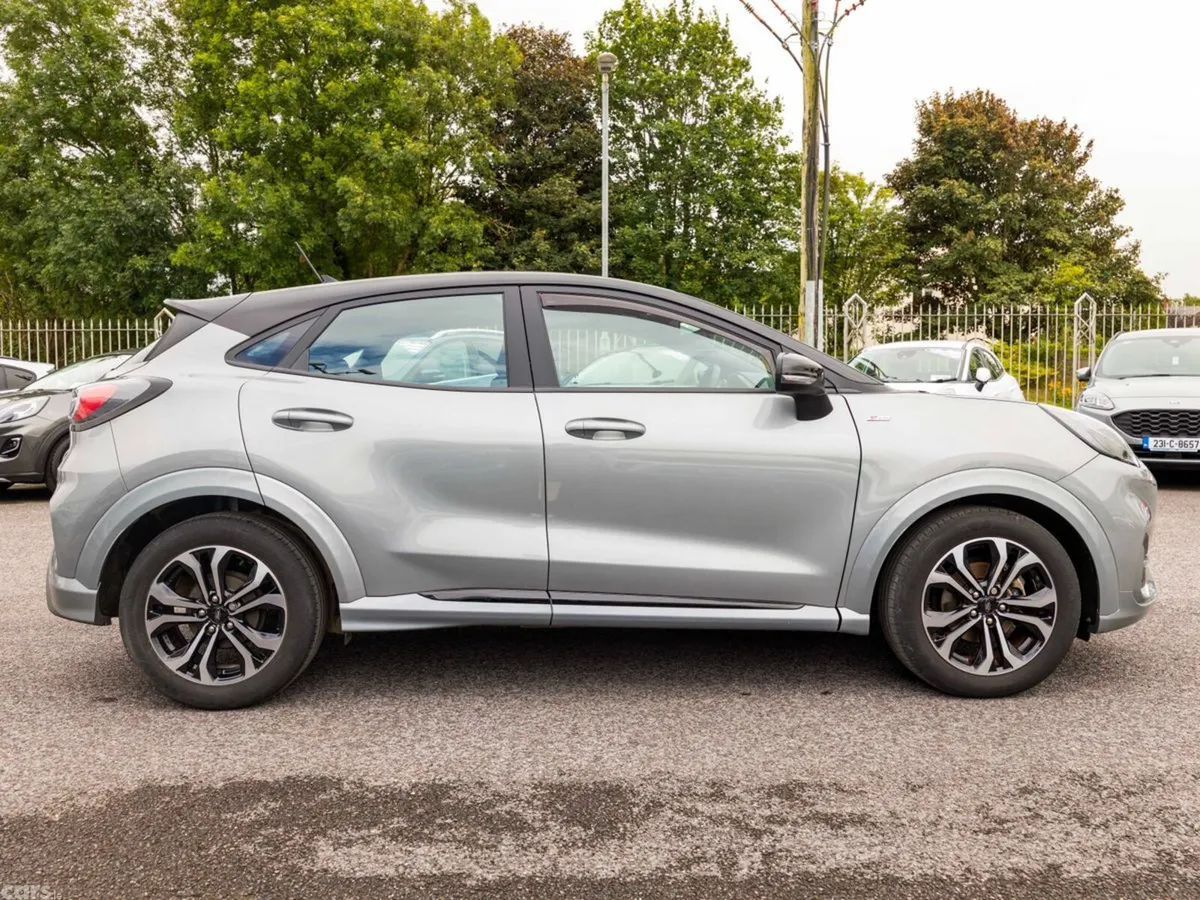Ford Puma MPV, Petrol Hybrid, 2023, Grey