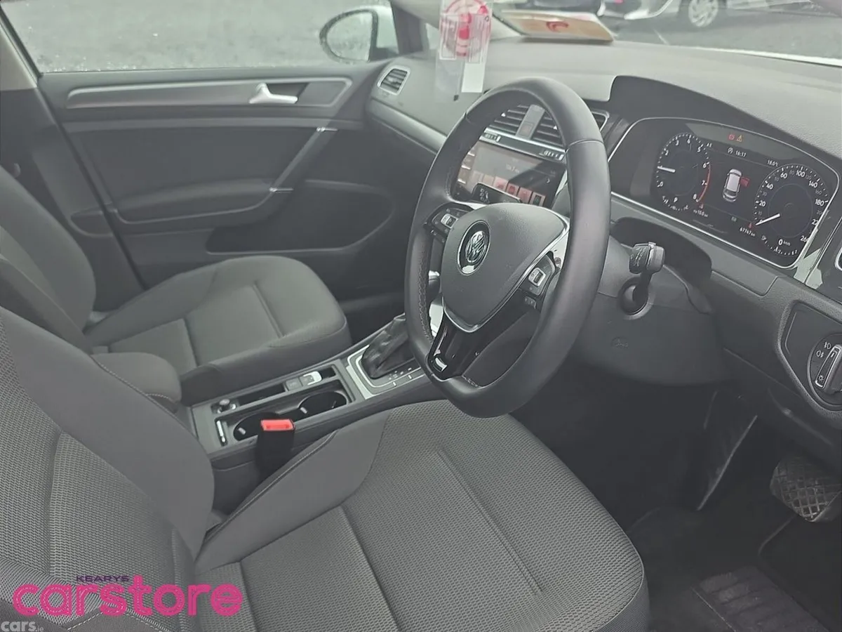 Volkswagen Golf Hatchback, Petrol, 2019, White