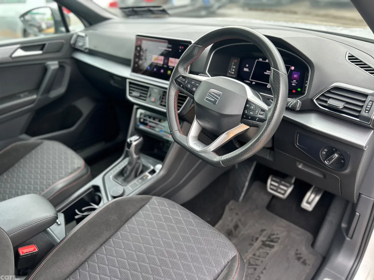 SEAT Tarraco Estate, Diesel, 2021, White