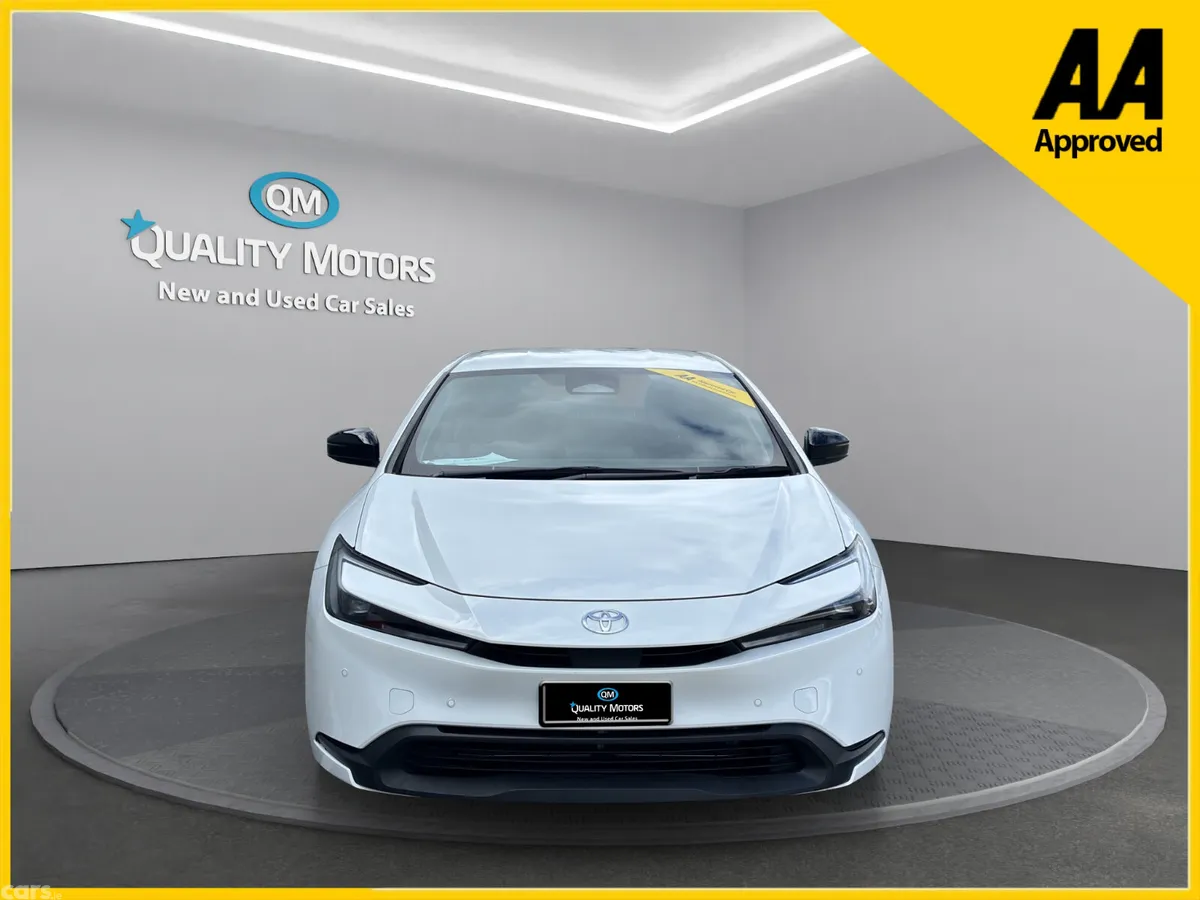Toyota Prius Hatchback, Petrol Hybrid, 2023, White