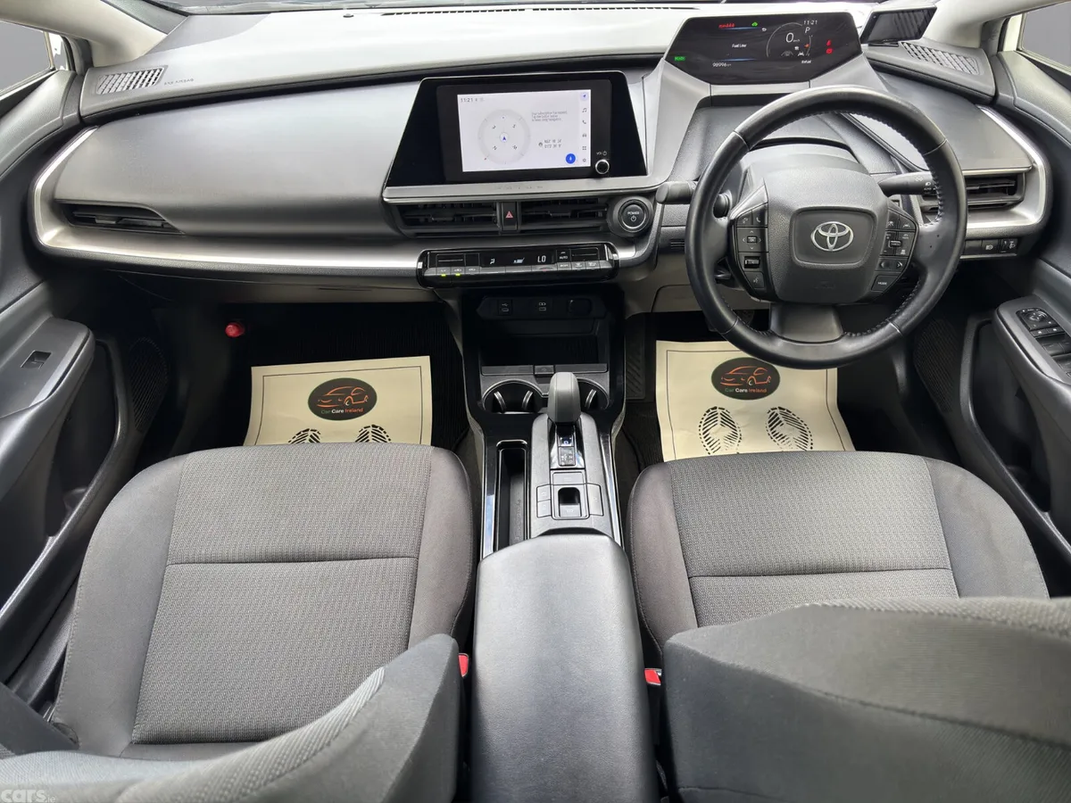 Toyota Prius Hatchback, Petrol Hybrid, 2023, White