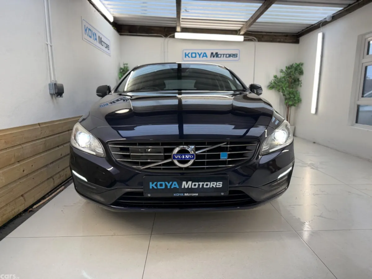 Volvo V60 Estate, Diesel, 2017, Blue