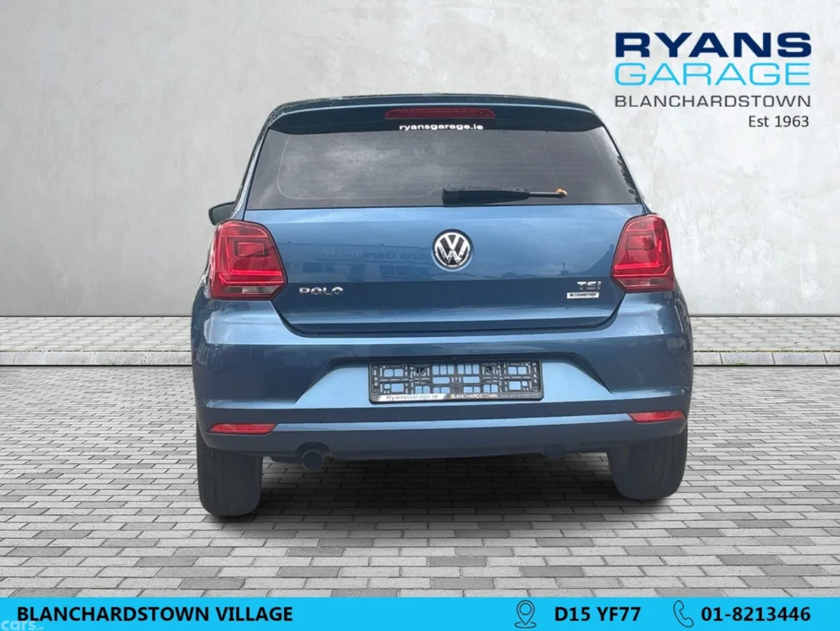 Volkswagen Polo Hatchback, Petrol, 2017, Blue