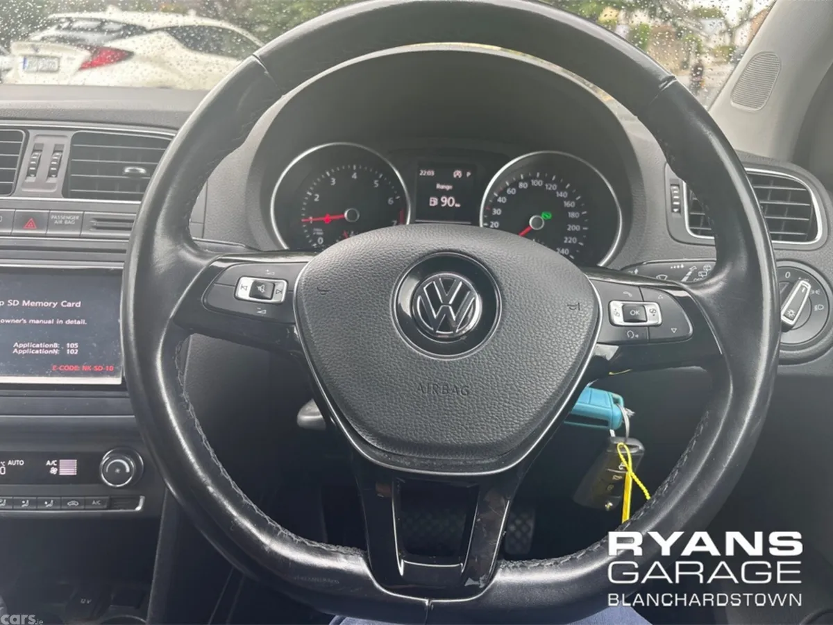 Volkswagen Polo Hatchback, Petrol, 2017, Blue