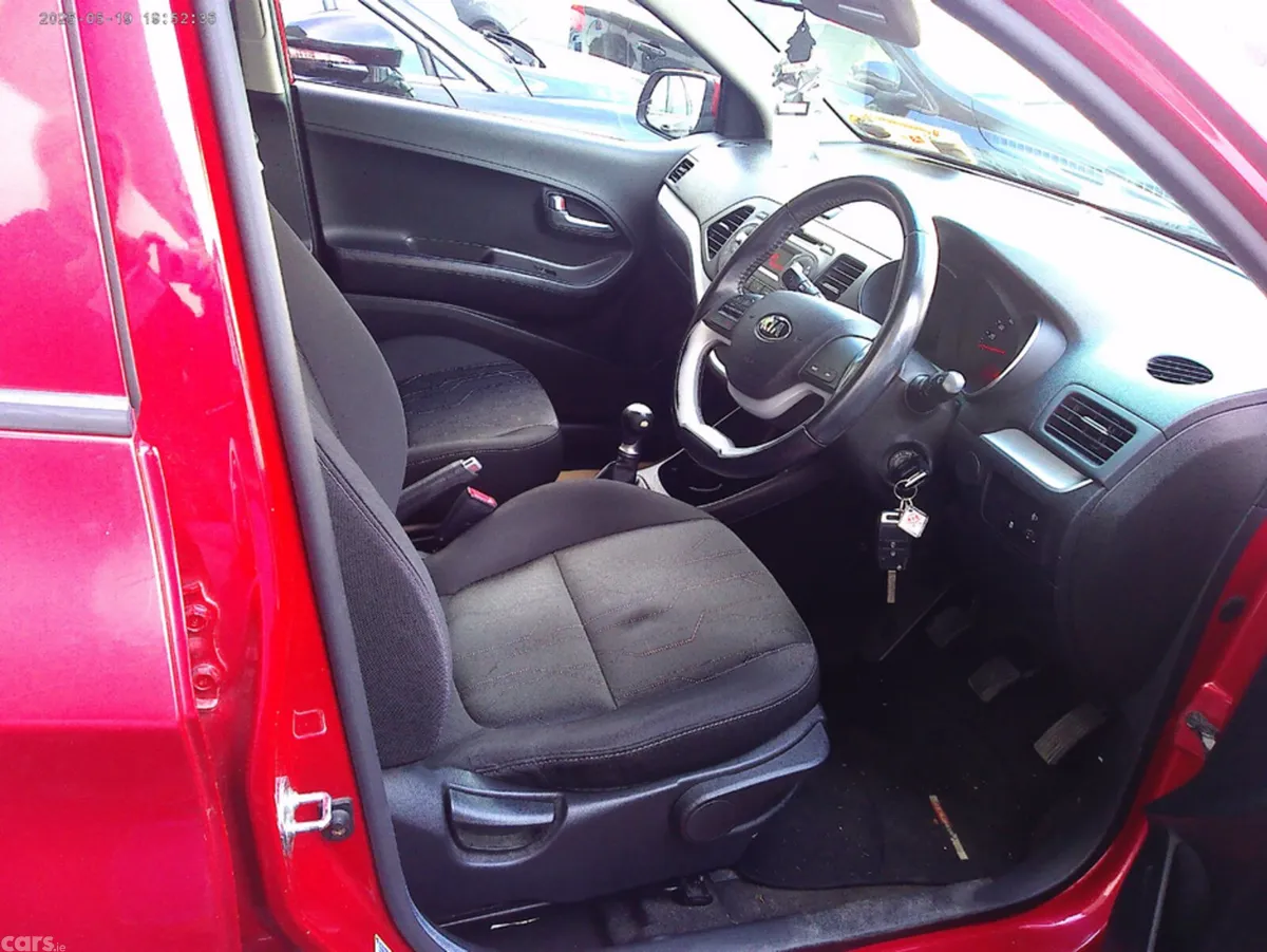 Kia Picanto Hatchback, Petrol, 2015, Red