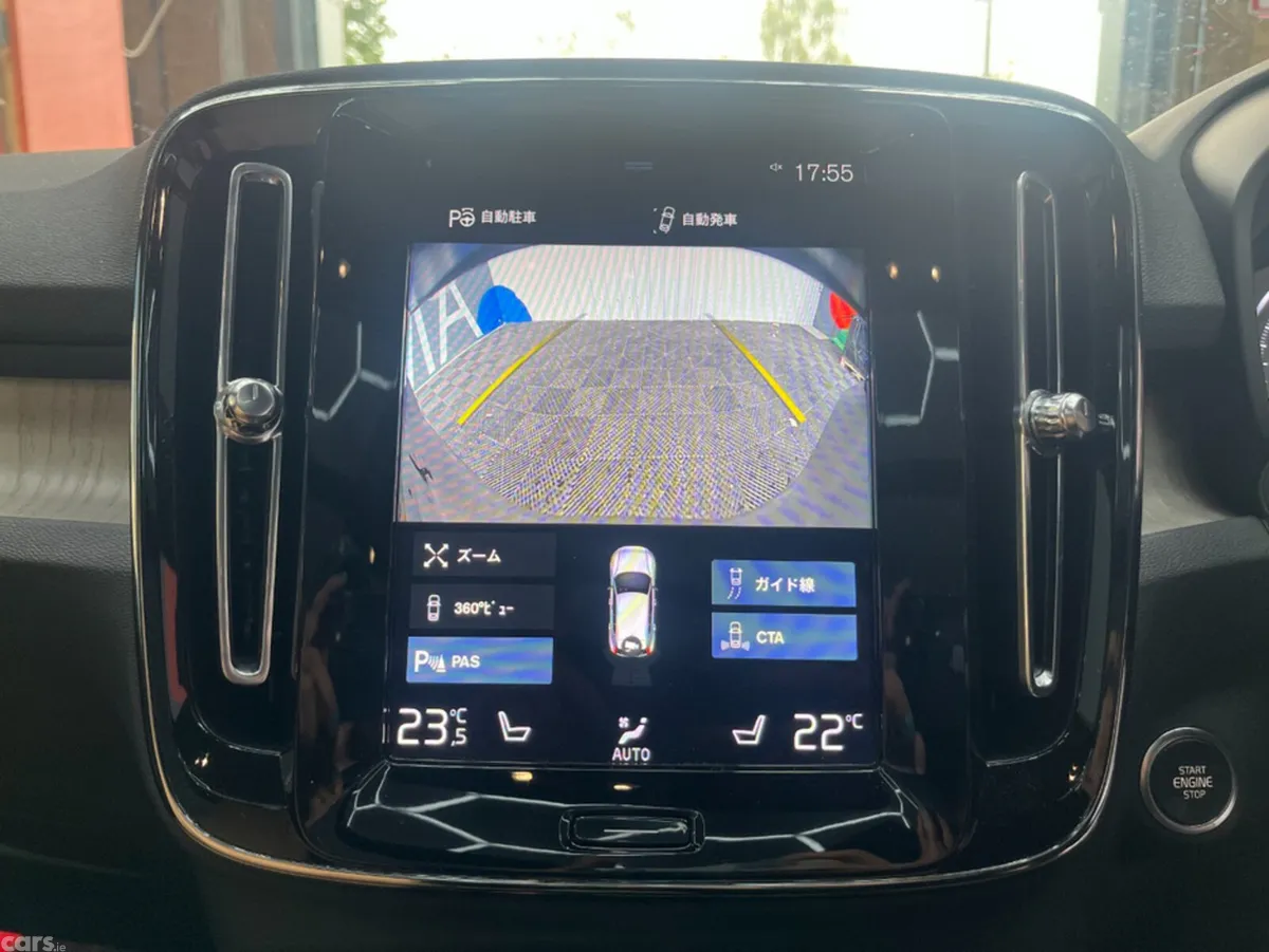 Volvo XC40 SUV, Petrol Hybrid, 2021, Black