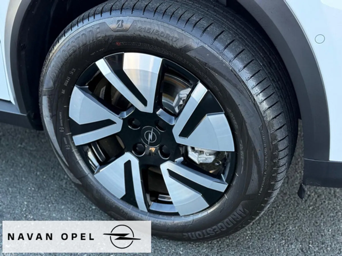 Opel Frontera SUV, Petrol Hybrid, 2027, White