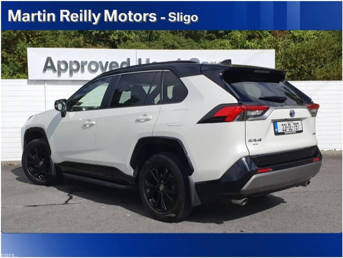 Toyota RAV4 SUV, Petrol Hybrid, 2022, White