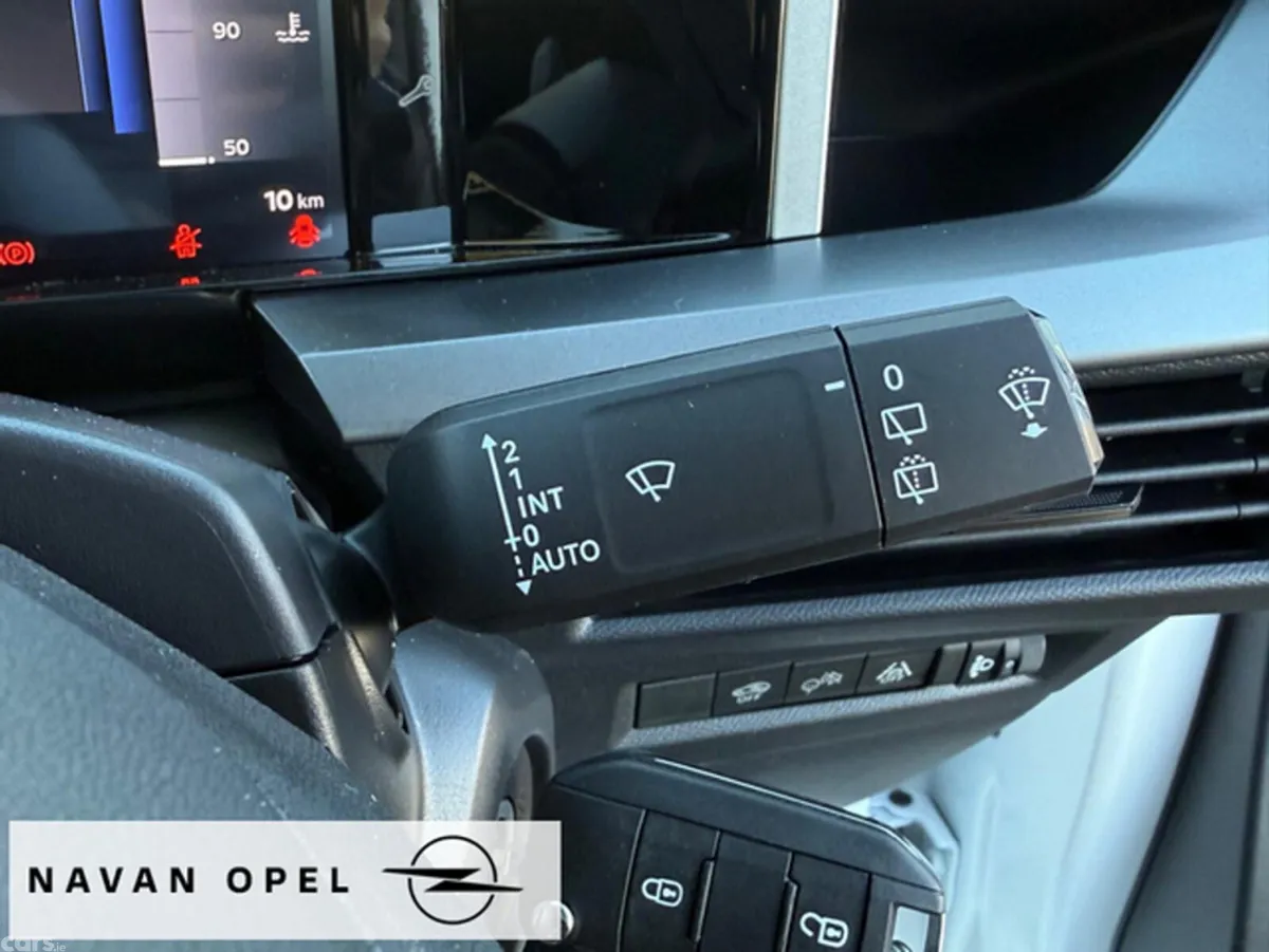 Opel Frontera SUV, Petrol Hybrid, 2027, White