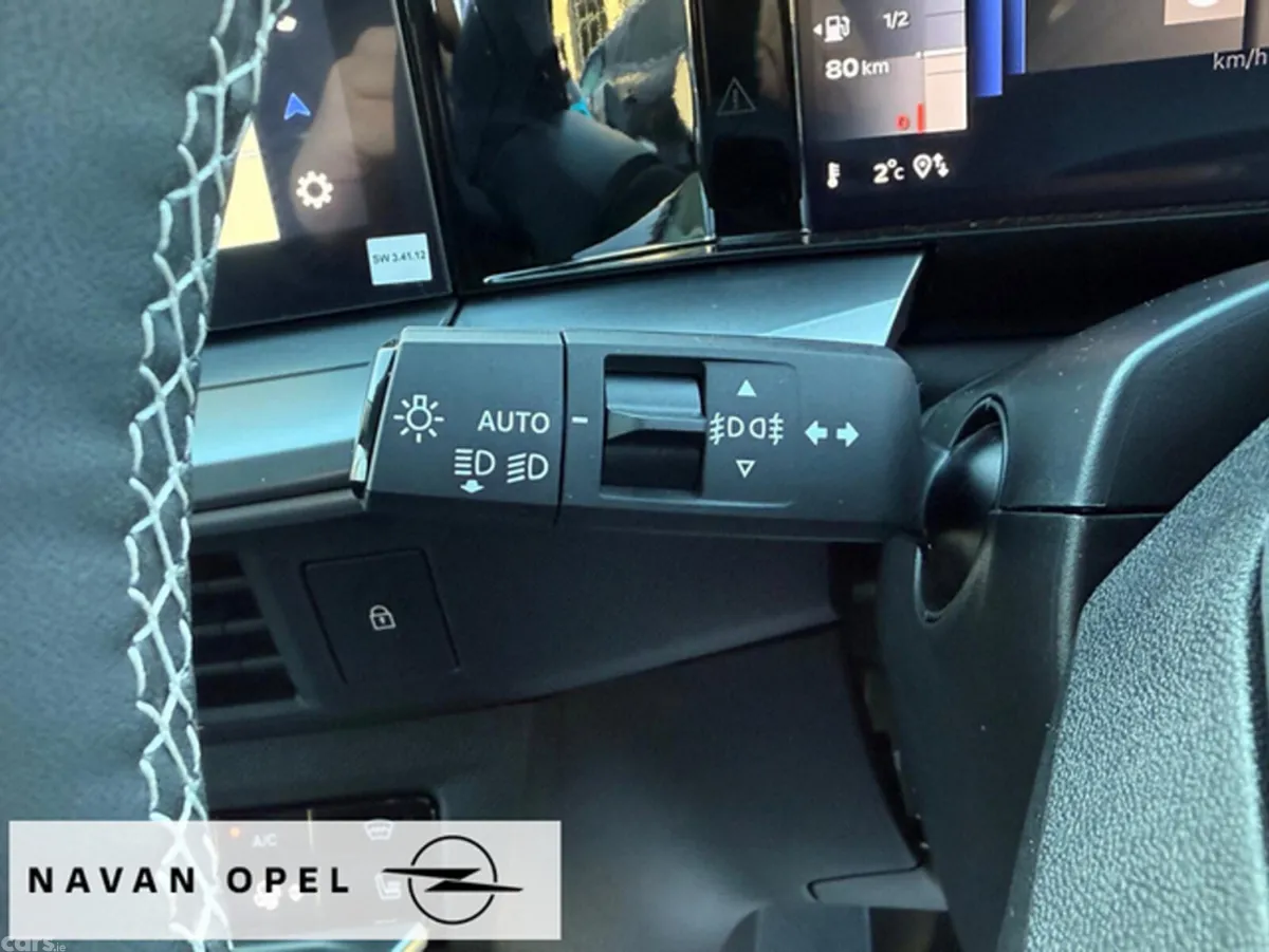 Opel Frontera SUV, Petrol Hybrid, 2027, White