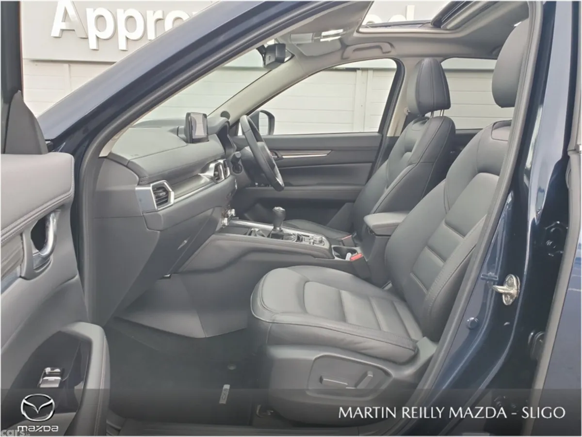 Mazda CX-5 MPV, Petrol, 2023, Blue