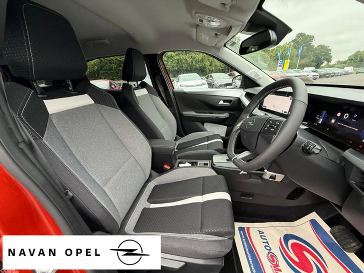 Opel Frontera SUV, Petrol Hybrid, 2027, Orange