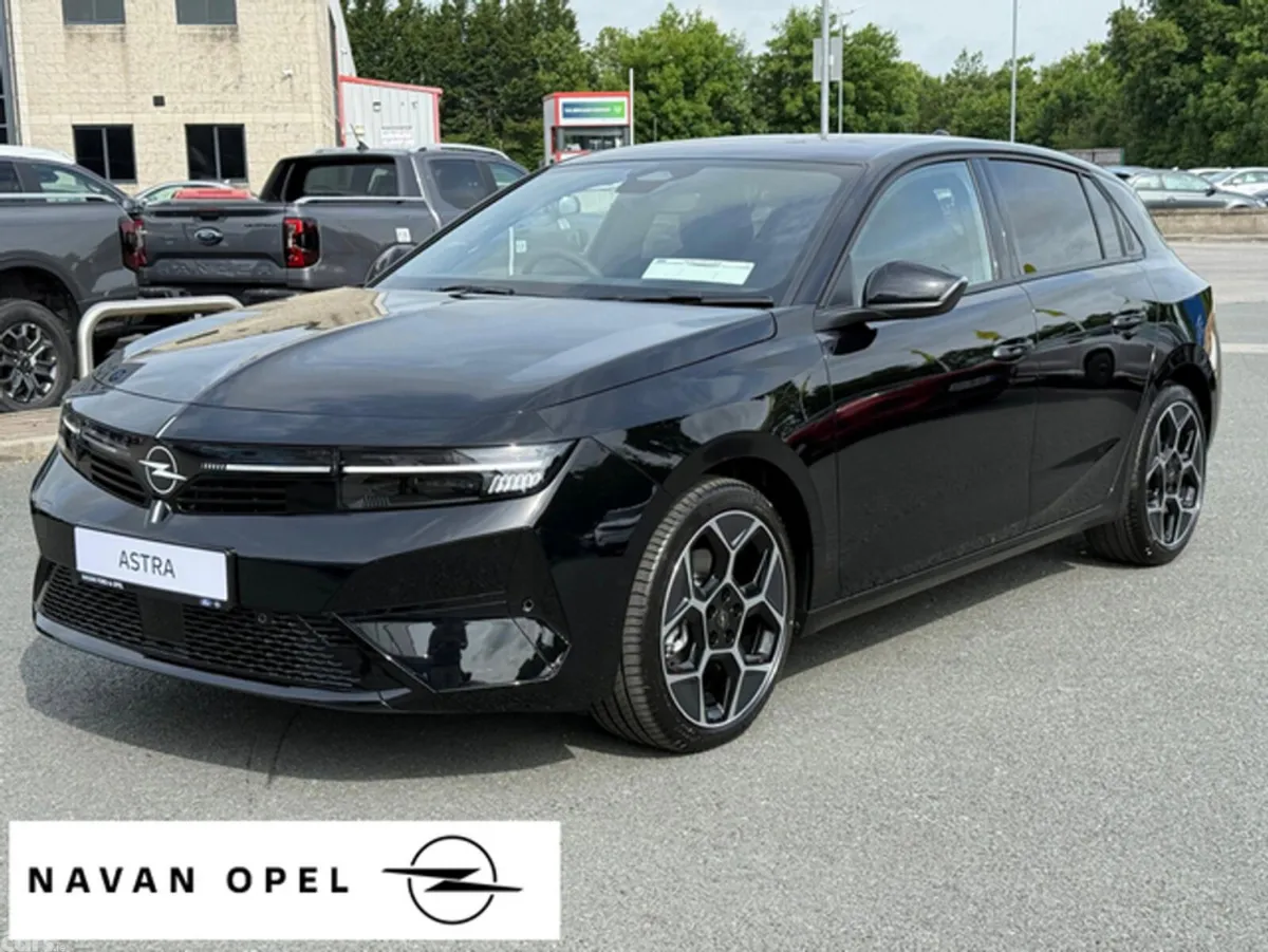 Opel Astra Hatchback, Diesel, 2027, Black