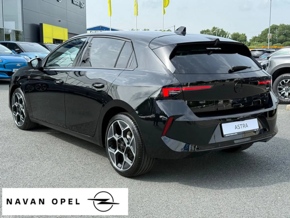Opel Astra Hatchback, Diesel, 2027, Black