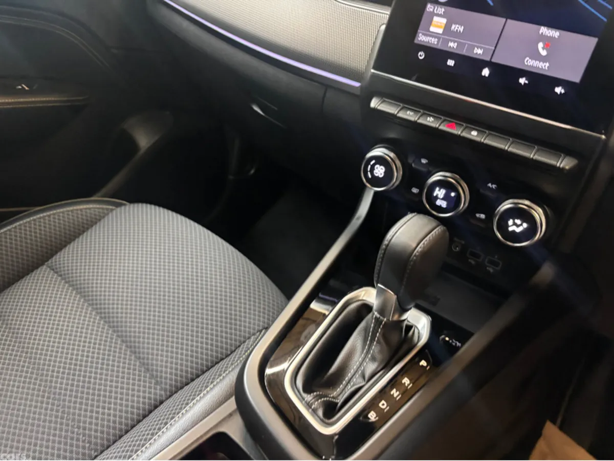 Renault Arkana Hatchback, Petrol, 2024, White