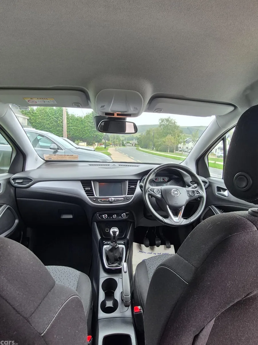 Opel Crossland X SUV, Petrol, 2019, White