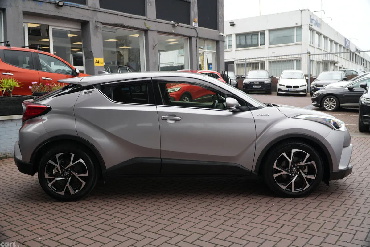 Toyota C-HR Hatchback, Petrol Hybrid, 2017, Silver