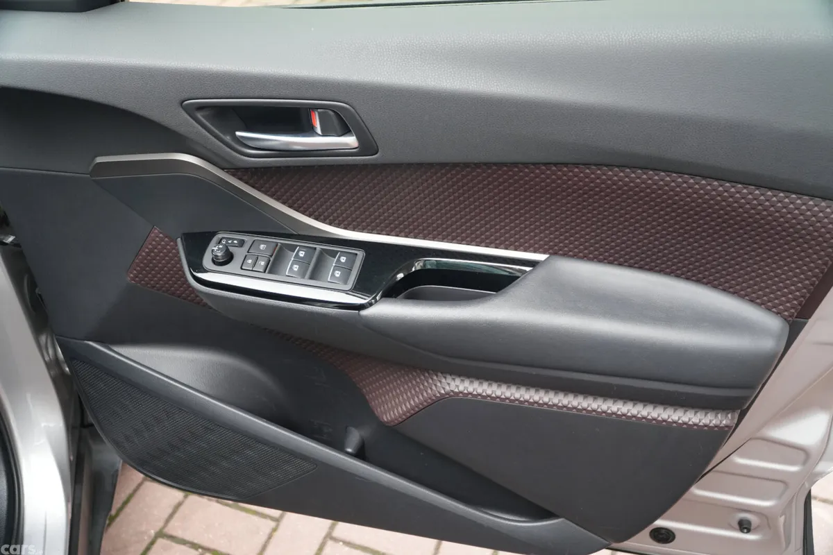 Toyota C-HR Hatchback, Petrol Hybrid, 2017, Silver