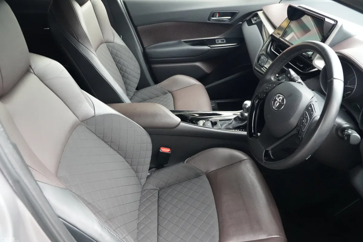 Toyota C-HR Hatchback, Petrol Hybrid, 2017, Silver