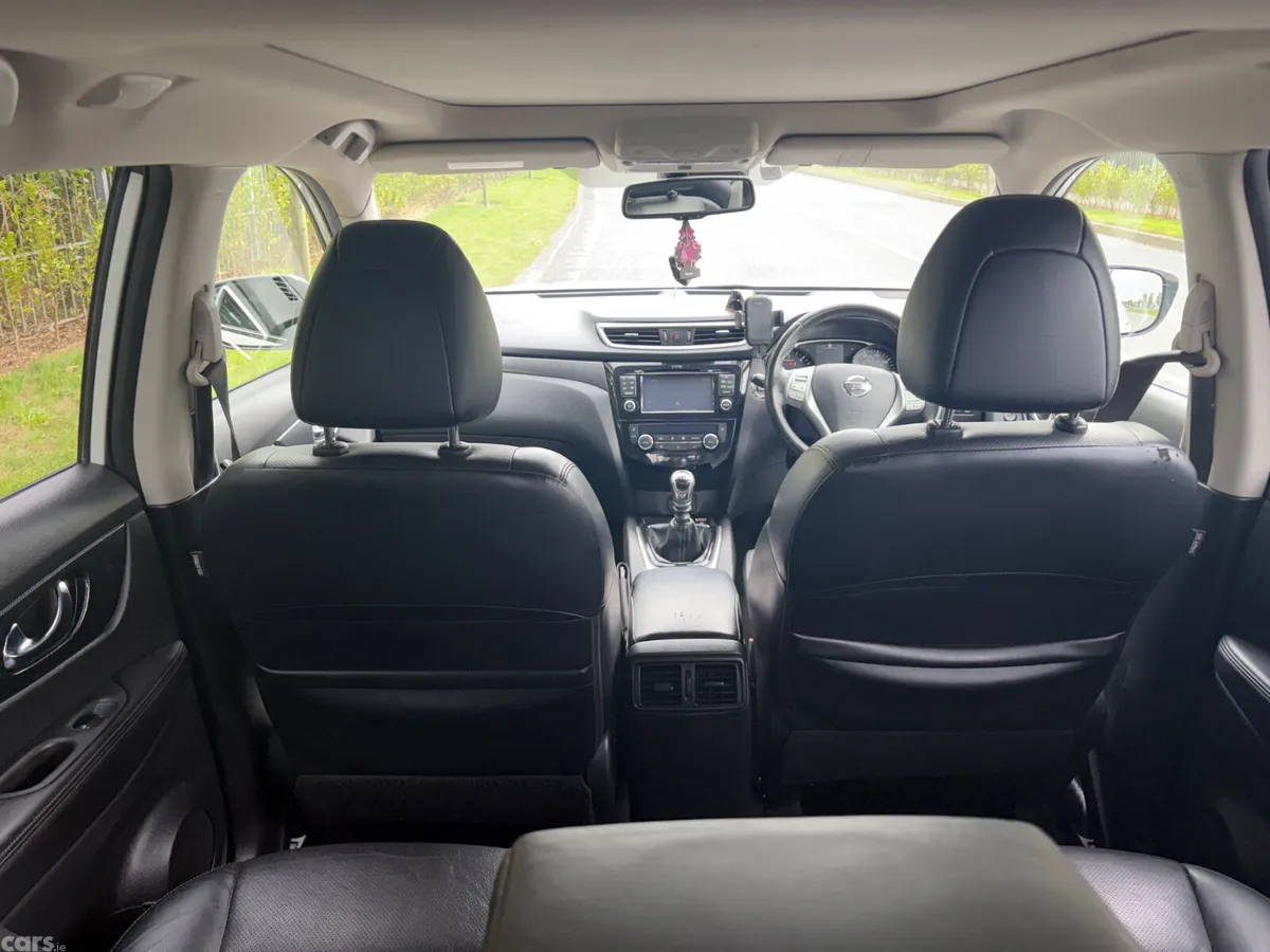 Nissan X-Trail SUV, Diesel, 2017, White