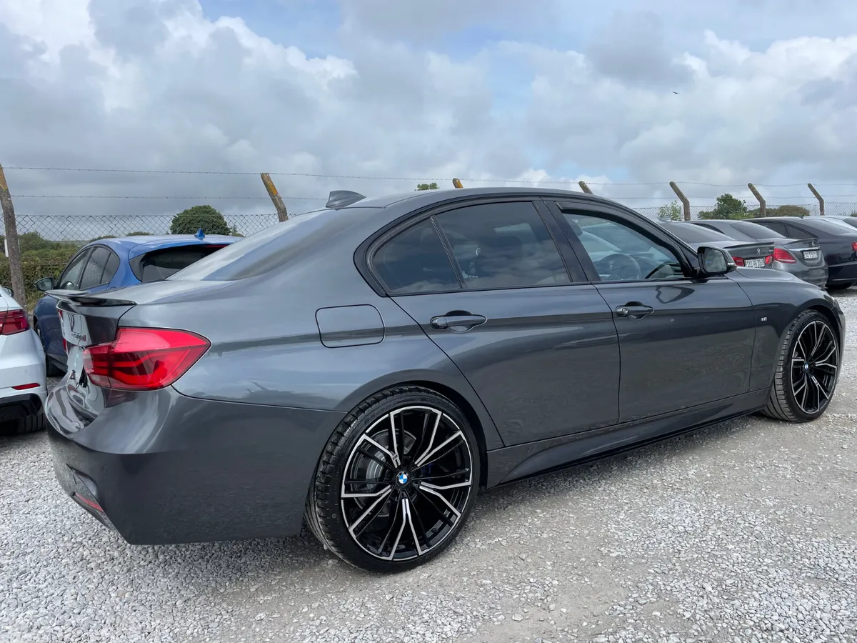 BMW 3-Series Saloon, Diesel, 2018, Grey