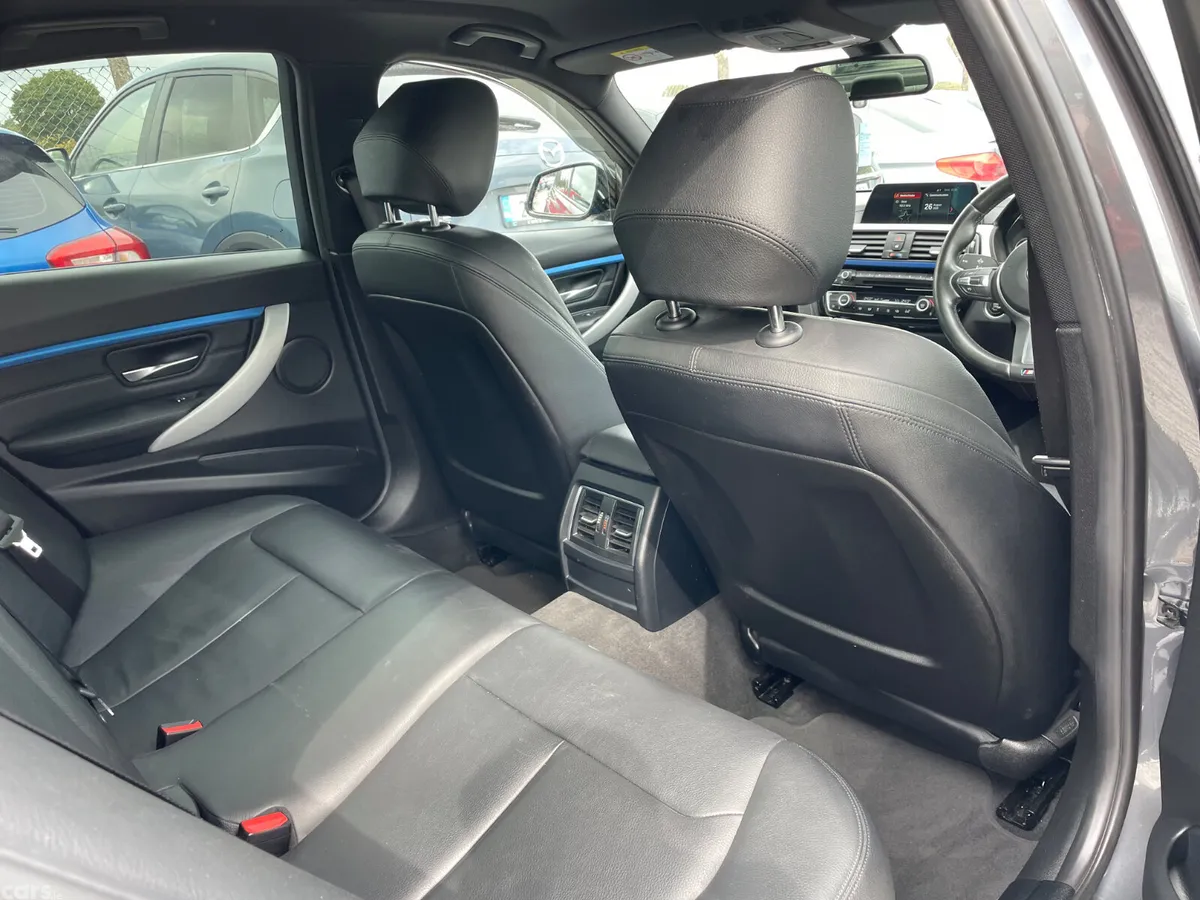 BMW 3-Series Saloon, Diesel, 2018, Grey